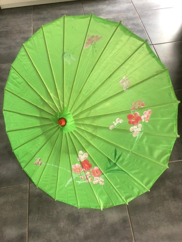 Ombrelle chinoise verte bois