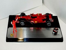 Ferrari F1 Raikkonen World Champion 2007 #6 Figurine Casque Hotwheels M0551 1 :