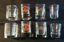 Lot de 8 shooters JACK DANIEL'S
