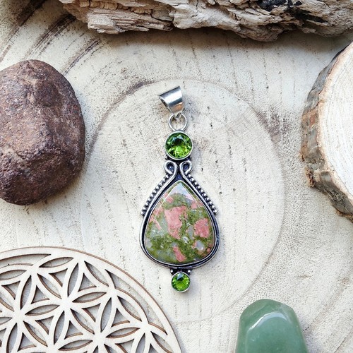 Pendentif bohème chic - , en