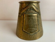 ANCIEN OBJET EN LAITON -