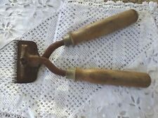 ANCIEN OUTIL ANCIENNE MACHINE A TONDRE LES MOUTONS