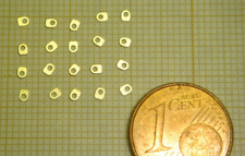 LOT DE 20 PETITES BRIDES ACIER NOS DE FIXATION DU MOUVEMENT DE DAME A DETERMINER