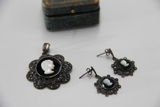 Ensemble camée onyx nacre argent marcassite
