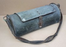 Ancienne CAISSE A OUTILS MARMOTTE de PLOMBIER bombée métal déco indus atelier