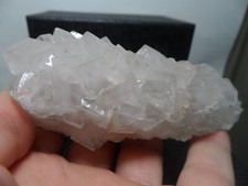 CRIS 11M FLUORITE INCOLORE A BLANCHE FILON SAINT BARTHELEMY MINE FONTSANTE VAR