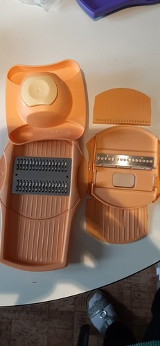 Tupperware eminceur - tupperware,