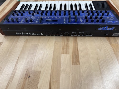 Dave smith instruments mono - smith,