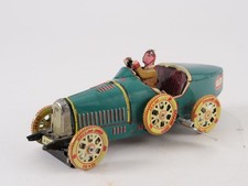 voiture Bugatti en tôle