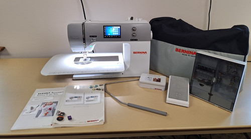 Bernina 770 sewing machine - 770, qe