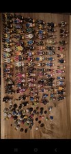 Énorme lots de 96 personnages playmobil et couvre tête