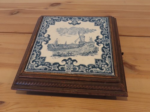 Dessous plat musical ancien - de,