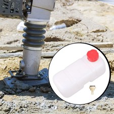 Réservoir de carburant pour pilonneuse à percussion épaissi, installation