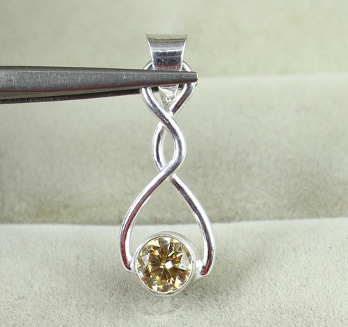 Pendentif solitaire diamant - solitaire,