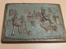 Plaque vintage signée A