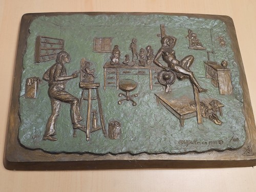 Plaque vintage signée - , a