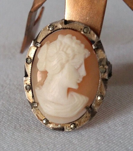 Broche pendentif médaillon - broche,