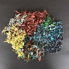 Lot petits soldats peut-être Airfix ou autre