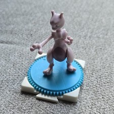 Figurine Pokemon Tomy Mewtwo Avec Socle Tournant
