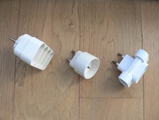 LOT DE 3 MULTIPRISES MURALES