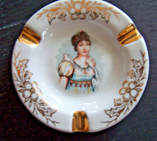 CENDRIER  Décor de