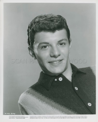 Frankie avalon guns the - frankie, of