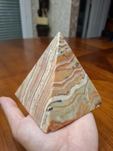 Rare pyramide onyx - rare,