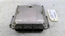 Calculateur moteur RENAULT