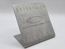 Oakley Display Plate