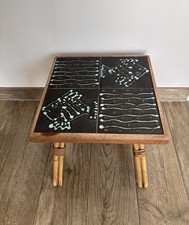 Petite Table Basse En Rotin Et Carreaux En Faïence Poisson Bleu Noir Orangé