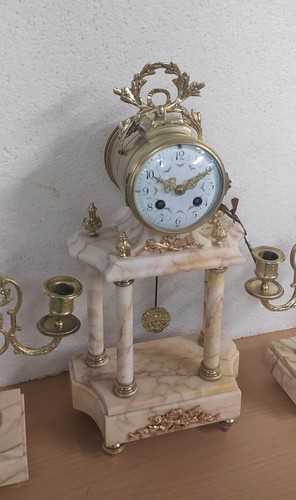 Pendule marbre bronze et - marbre,