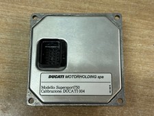 UN BOITIER CDI ALLUMAGE DUCATI