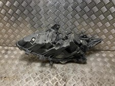 Optique avant principal droit