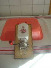 Moulin à café mural de dînette jouet ancien 34mai20