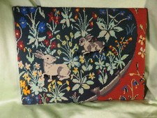 Canevas fini les 2 lapins de la tapisserie A mon seul désir  (Dame à la licorne)