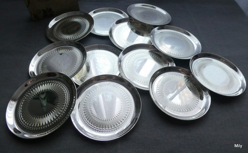 Lot coupelles metal - de,