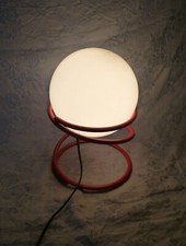 #Luminaire# Lampe posée sur