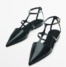 Chaussures Vernies Noir Massimo Dutti Neuves Vendues Avec dust bag.