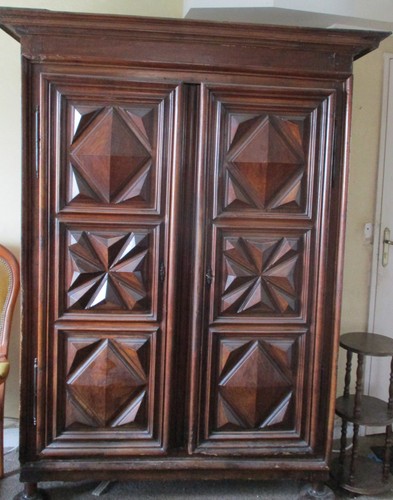 Armoire style louis - , xiii