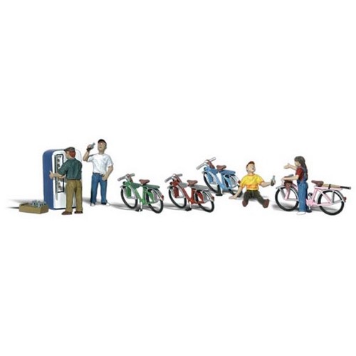 Cyclistes vélos et - +,