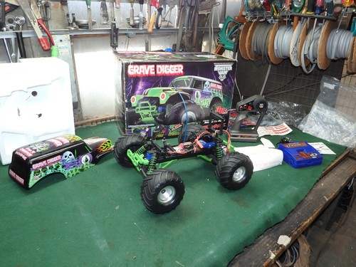 Rare traxxas grave - *rare*,