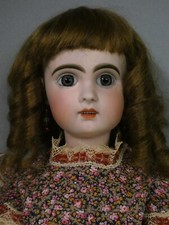 Poupée ancienne: Jolie Jumeau