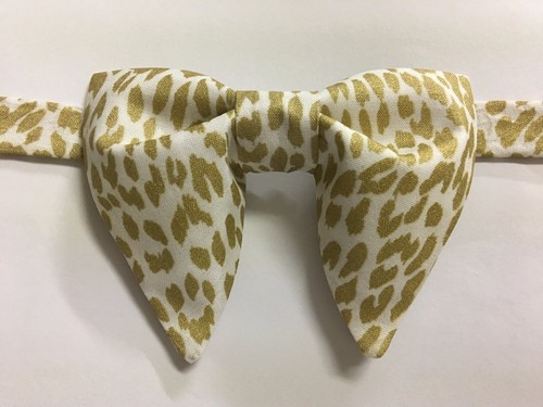 New handmade vintage style bow - new,