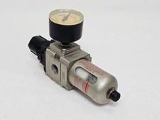 SMC AW20-N02-CZ Filtre/Régulateur 7-125 PSI Fait Au Japon