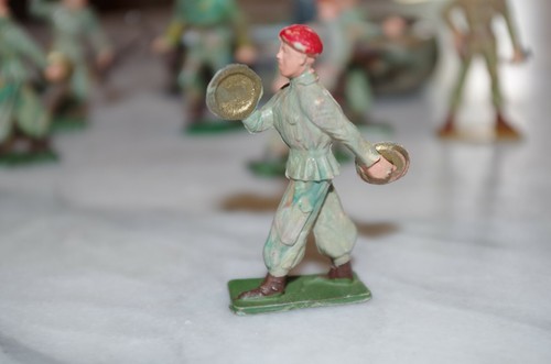 Starlux plastique soldat - 1/32,