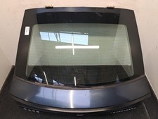 Malle/Hayon arriere MERCEDES