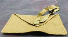 Pochette militaire kaki 1960 – étui pansement & trousse couture – REF 4832