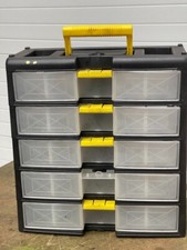 Casier vis plastique 5 - casier,