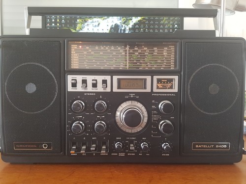 Grundig satellit 2400 - grundig,