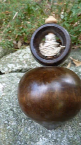 Toupie ancienne bois - ancienne, en